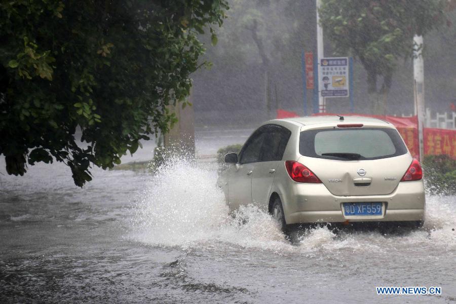 На Китай обрушился первый в этом году тайфун "Хагибис"