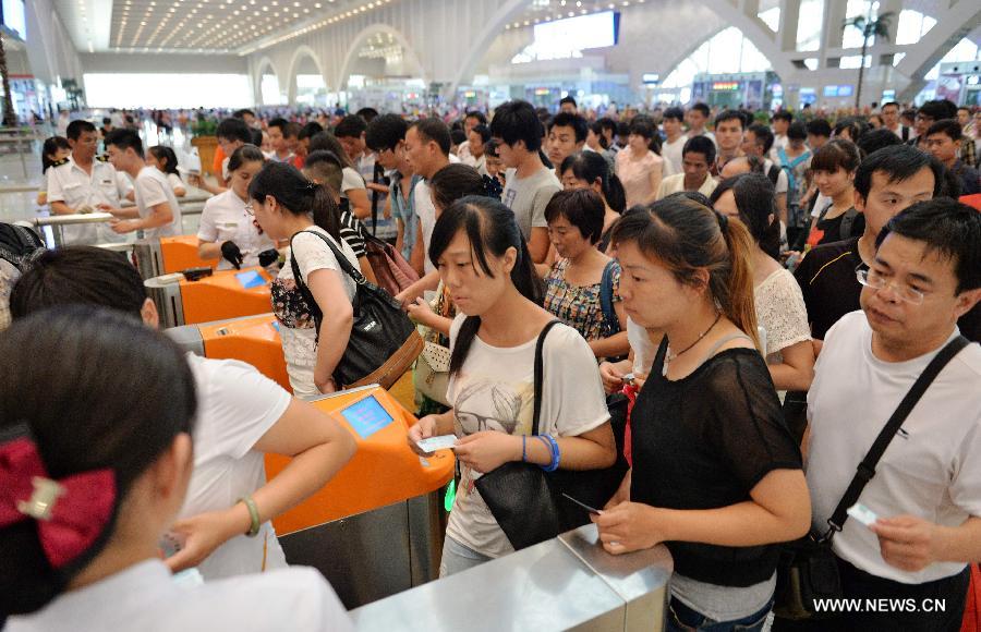 С 1 июля вводится новое расписание движения на китайских железных дорогах