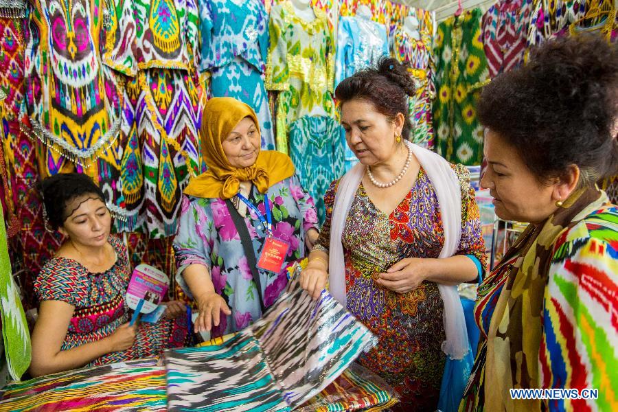 В Синьцзяне открылась 10-я Кашгарская торговая ярмарка Центральной и Южной Азии
