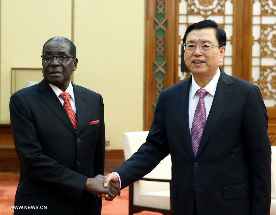 Чжан Дэцзян: ВСНП усилит взаимодействие и сотрудничество с парламентом Зимбабве