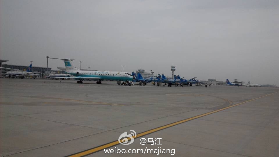Военный самолет Казахстана совершил экстренную посадку на аэродроме города Иньчуань 