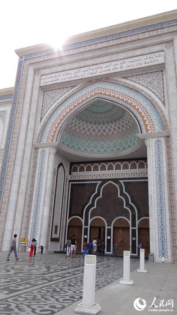 Мечеть «Хазрет Султан»  в Астане