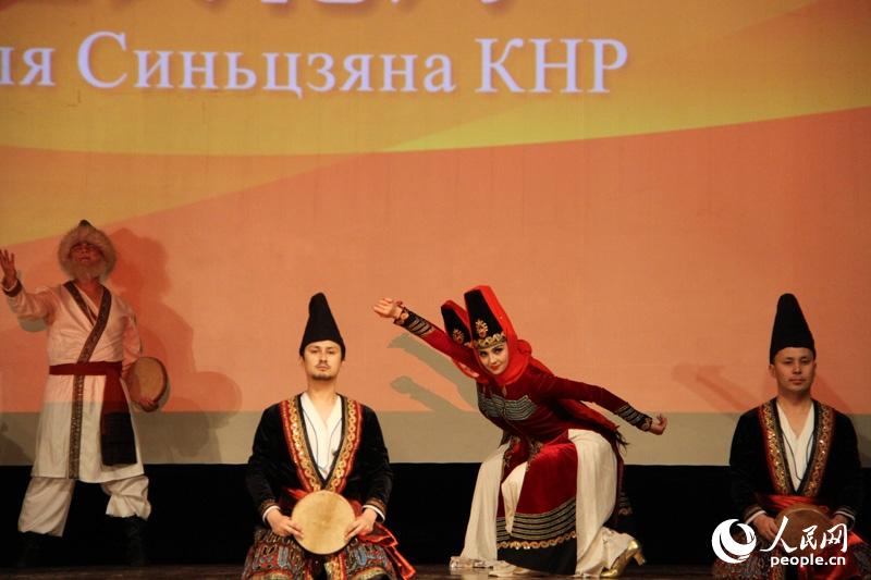 «Неделя синьцзянской культуры» стартовала в Москве