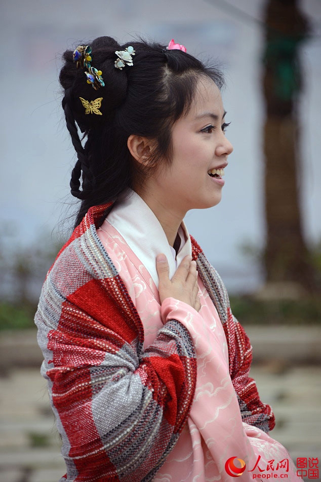 В древнем городе Ситан проходит Неделя культуры ханьфу