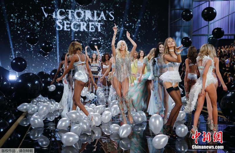 Стартовал горячий модный показ Victoria's Secret 2014