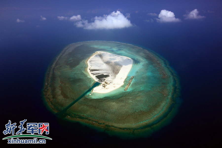 Журналист Синьхуанет снял фотографии пограничных войск ВМФ КНР на архипелаге Сиша