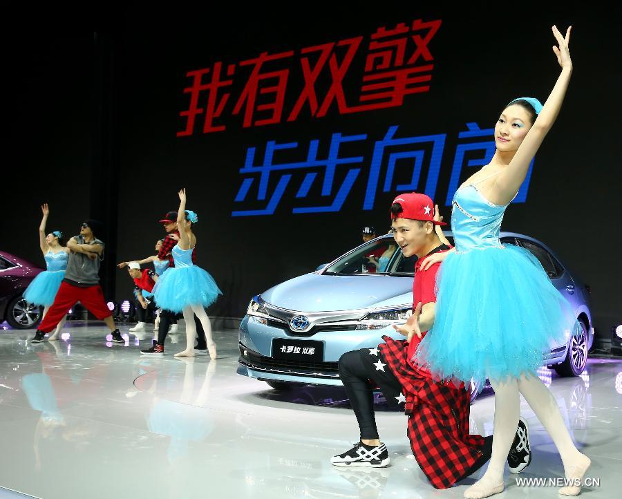 В Шанхае открылся международный автосалон