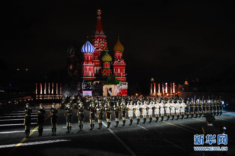 Женщины-военнослужащие НОАК приняли участие в фестивале «Спасская башни»