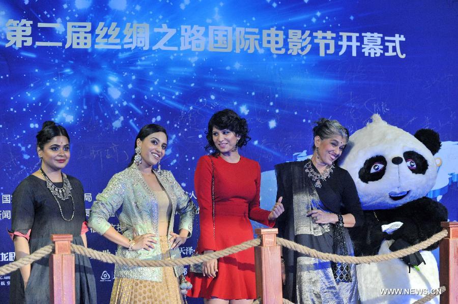 Пять российских фильмов представлены на кинофестивале "Шелковый путь" в китайском городе Фучжоу