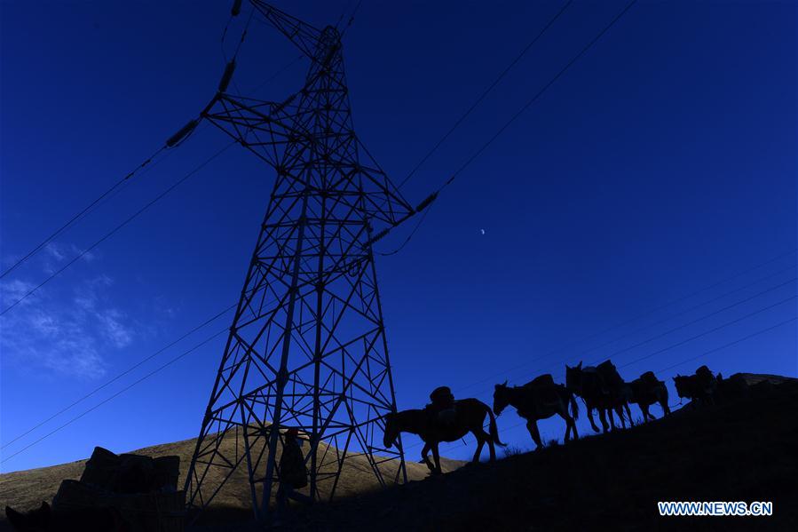 В Китае была полностью решена проблема электроснабжения для жителей, живующих без электричества
