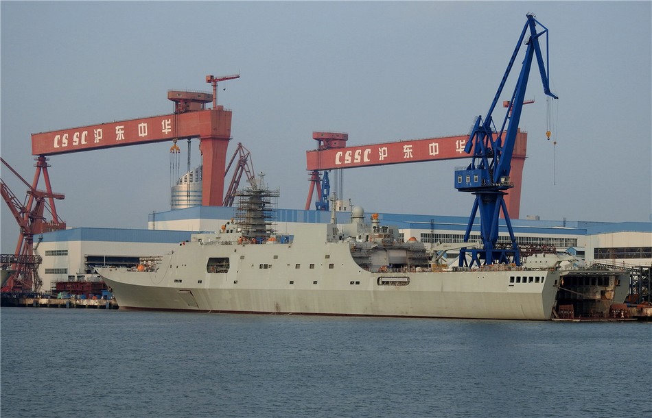 4-ый десантный корабль проекта 071 ВМС Китая приступил к морским испытаниям