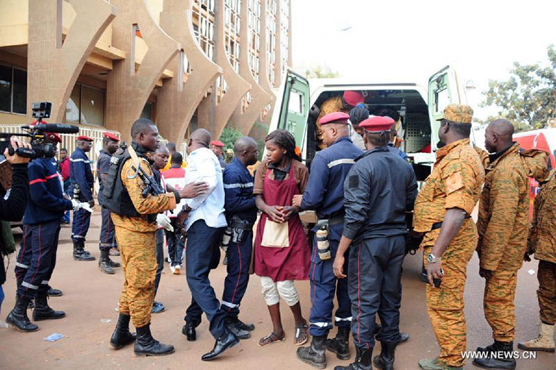 До 29 человек возросло число погибших в результате теракта в Буркина-Фасо