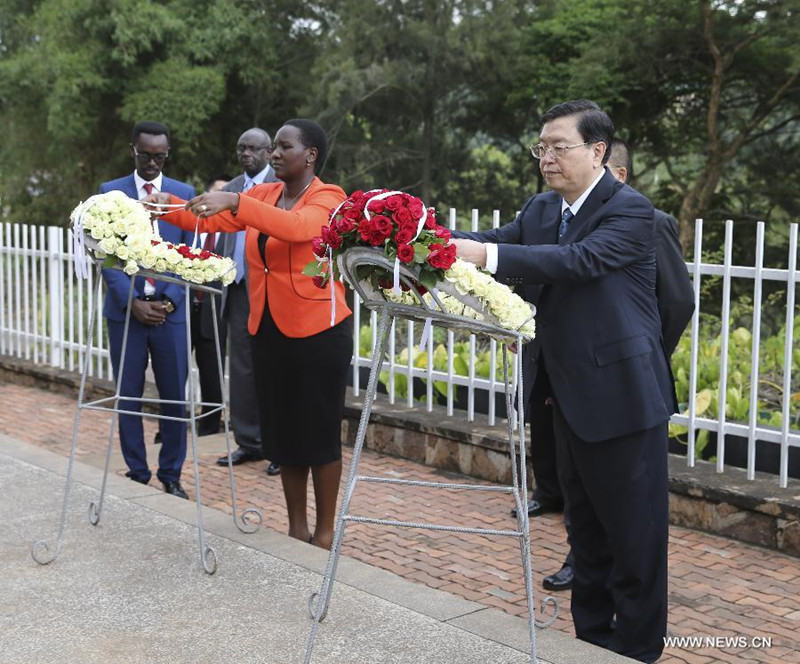 Чжан Дэцзян совершил официальный и дружественный визит в Руанду