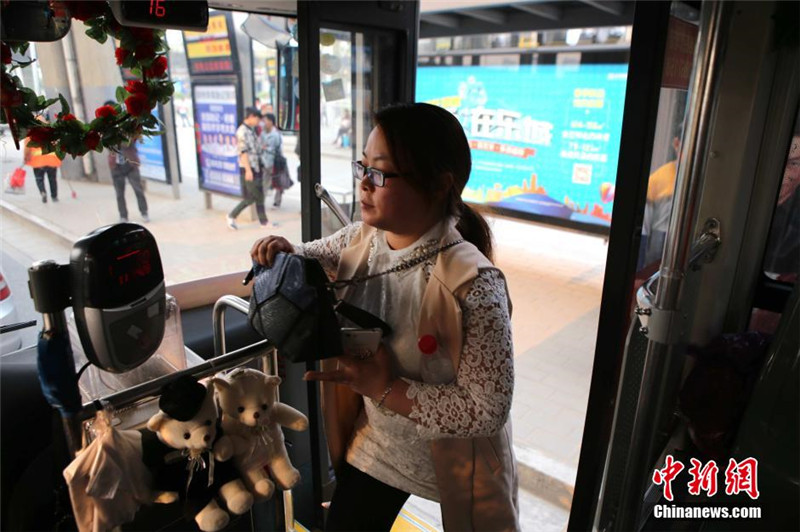 В Чжэнчжоу появился специальный автобус для женщин