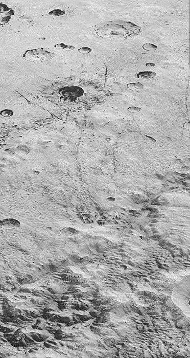 НАСА опубликовало новейшие снимки Плутона