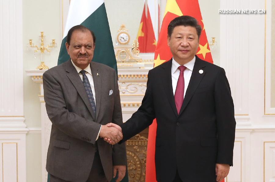 Си Цзиньпин встретился с президентом Пакистана