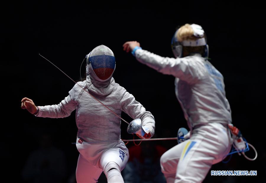 Женская сборная России по фехтованию на саблях завоевала золото Олимпиады в Рио