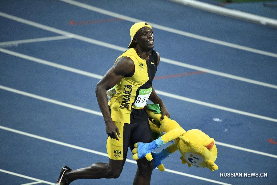 Ямайский легкоатлет Усэйн Болт победил в забеге на 100 метров на Олимпиаде-2016