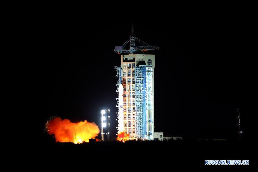 Китай успешно запустил первый в мире спутник для квантовых научных экспериментов "Мо-цзы"
