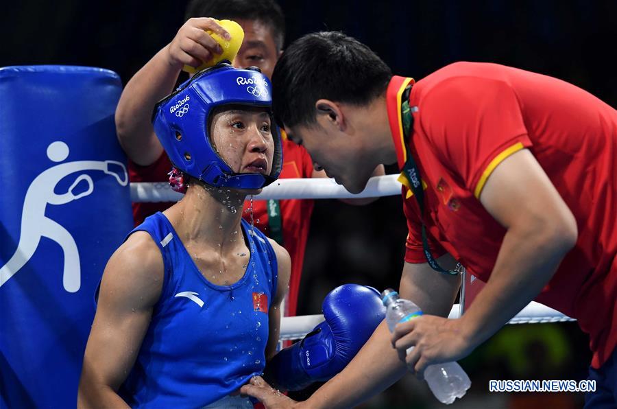 Китаянка Жэнь Цаньцань вышла в полуфинал по боксу в весовой категории 48-51 кг на ОИ