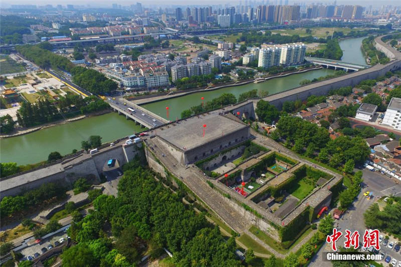 Нанькинской исторической стене исполнилось 650 лет