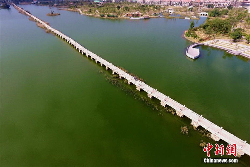 Аньпин - самый длинный древний каменный мост в Китае