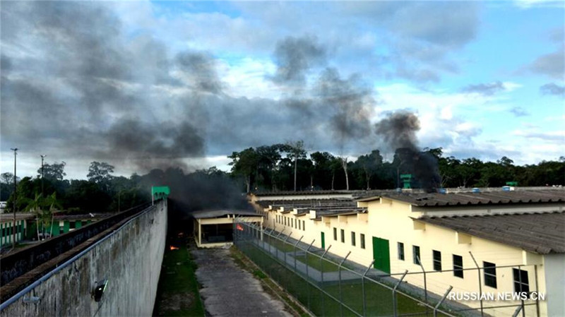 По меньшей мере 50 человек убиты в ходе беспорядков в бразильской тюрьме