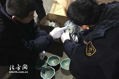 Тяньцзиньская таможня обнаружила шесть неподлежащих вывозу за границу памятников культуры