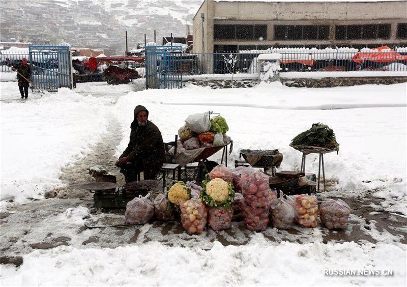 Из-за экстремальных холодов в Афганистане погибли по меньшей мере 42 человека