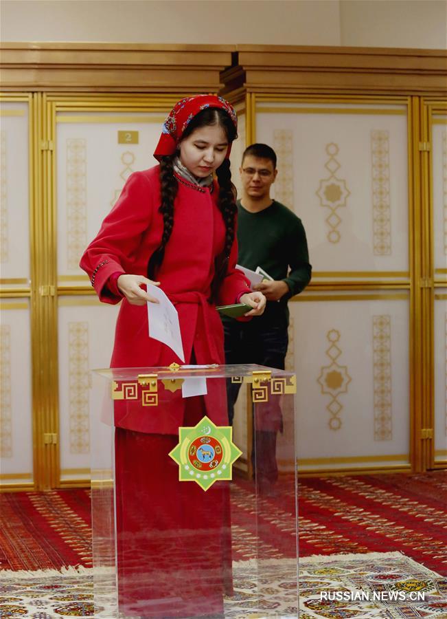 В Туркменистане завершилось голосование на выборах президента