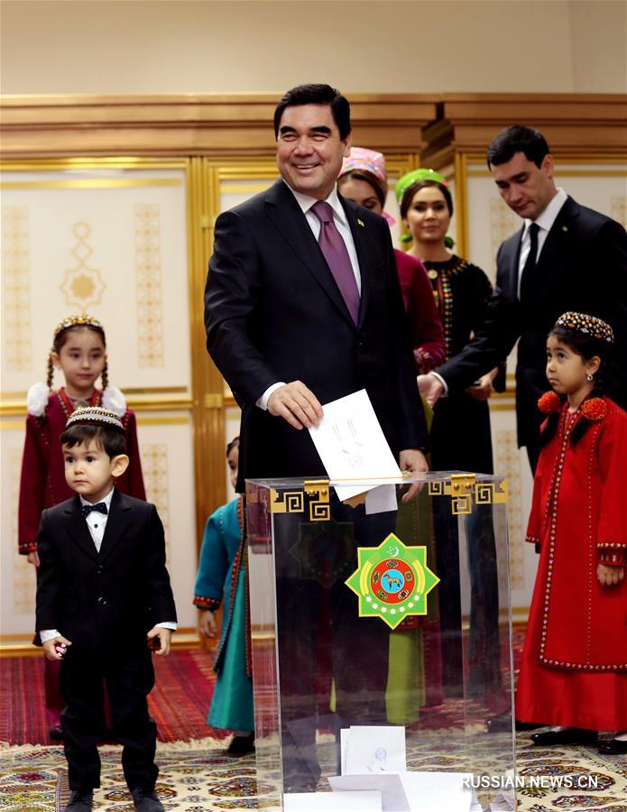 В Туркменистане завершилось голосование на выборах президента