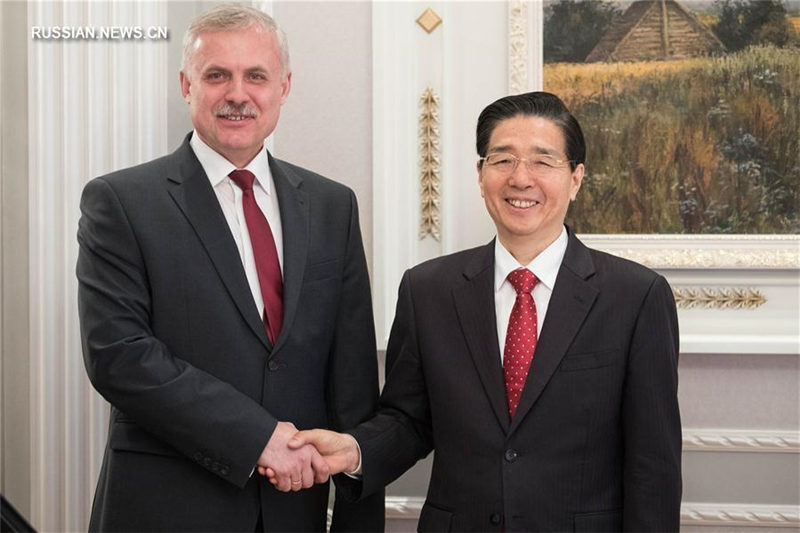 Го Шэнкунь провел переговоры с госсекретарем Совета Безопасности и председателем КГБ Республики Беларусь