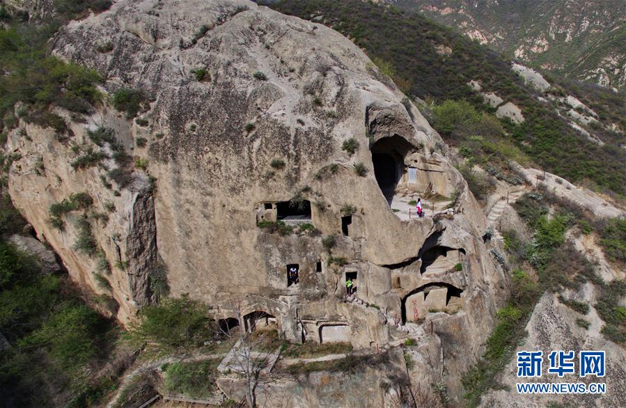 Малоизвестная каменная пещера династии Северная Вэй