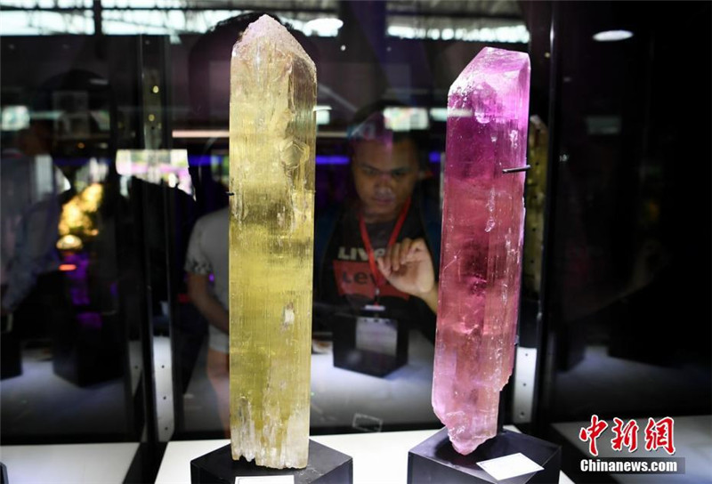 Международная ярмарка драгоценных камней открылась в провинции Хунань