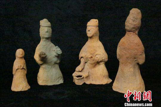 На месте археологических раскопок на юго-западе Китая обнаружено более 10 тысяч древних артефактов