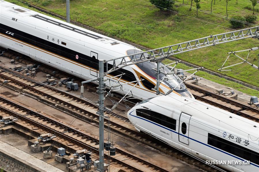 На китайские железные дороги вернулась рекордная скорость