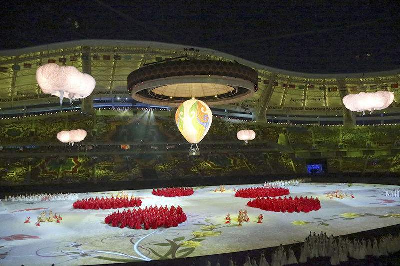 На Олимпийском стадионе Ашхабада прошёл торжественный финал V Азиатских игр в закрытых помещениях и боевым искусствам
