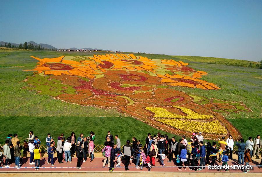 В Китае Праздник середины осени отмечается разнообразными мероприятиями