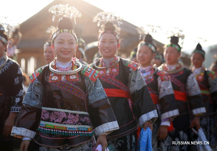 В деревне Паймо отметили традиционный мяоский праздник Чисинь