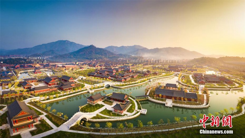 Новый дворцово-парковый комплекс Юаньминъюань вошел в школьные образвательные программы