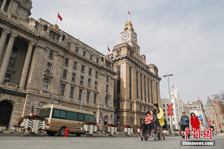 "Первая часовая башня Азии" в Шанхае отмечает свое 90-летие