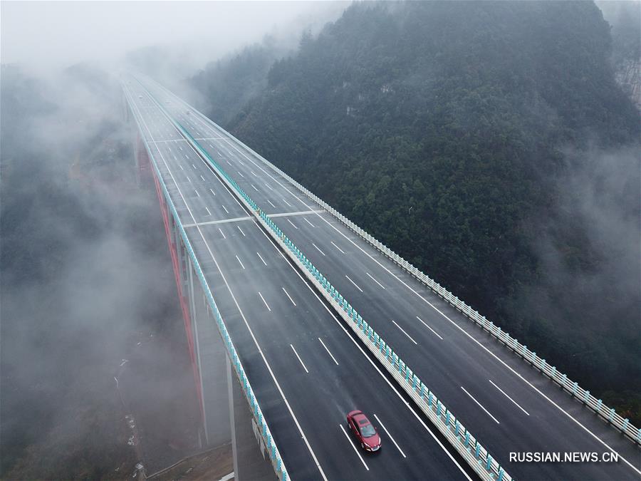 Участок Цзуньи-Гуйян скоростной автомагистрали Ланьчжоу-Хайкоу официально открыт