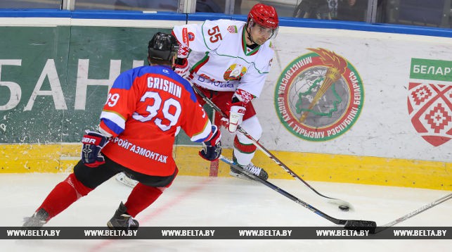 Хоккейная команда Беларуси победила Россию в финале Рождественского турнира