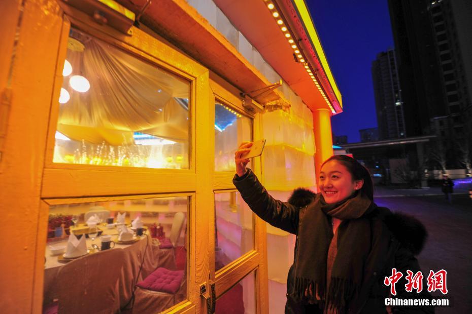 В Шэньяне открылся ресторан из льда