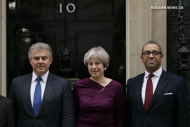 Премьер-министр Великобритании Т. Мэй провела перестановки в кабинете министров