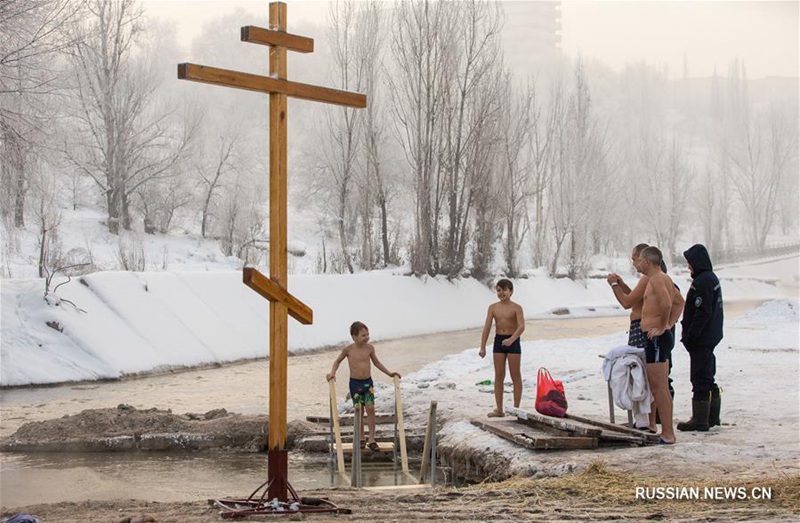 Православные Алматы отпраздновали Крещение