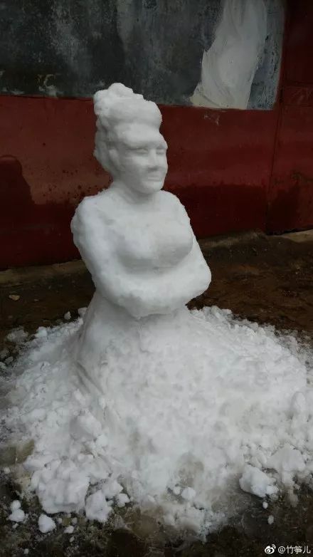 Подборка интересных снежных скульптур в Китае