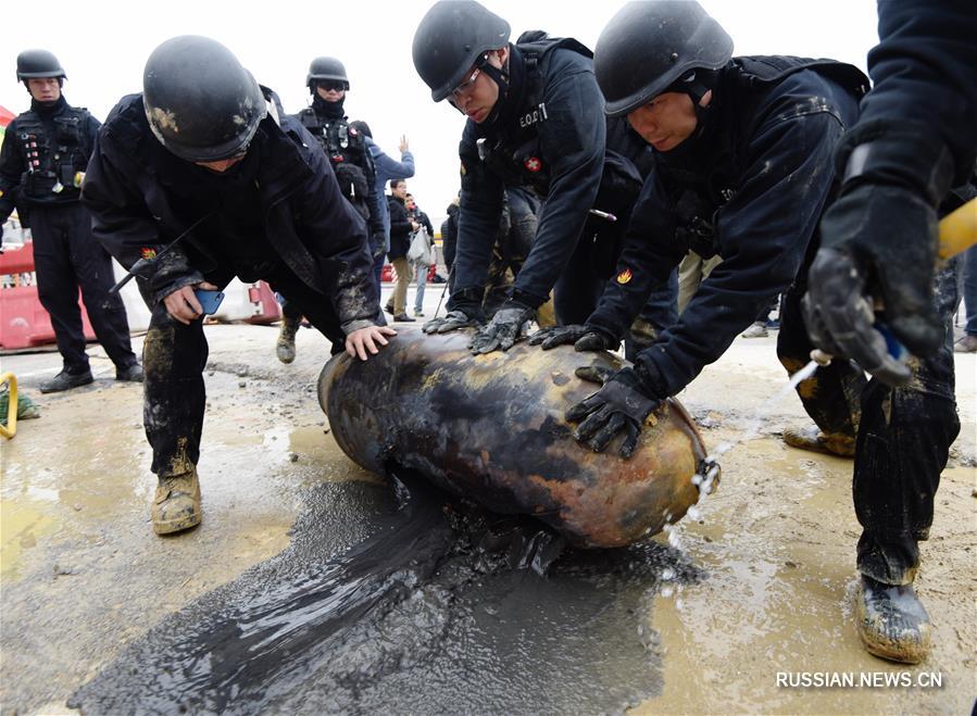 В Сянгане обезвредили вторую бомбу времен Второй мировой войны