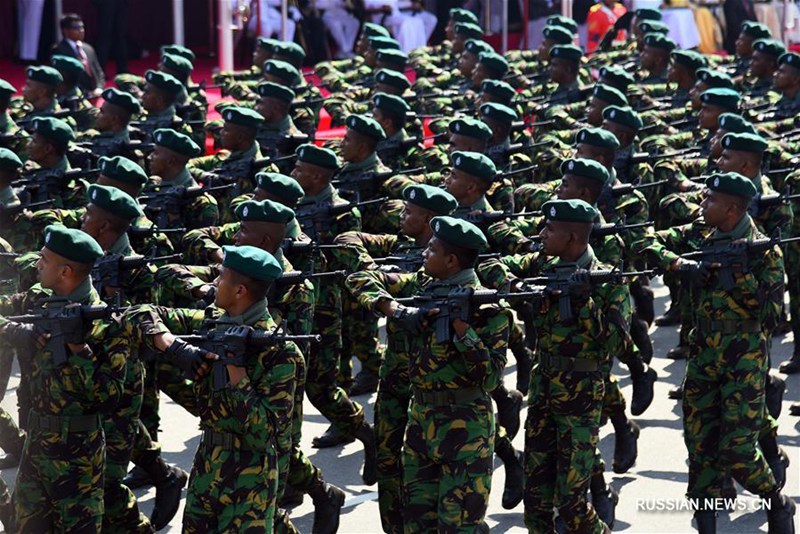 В Шри-Ланке состоялся военный парад по случаю 70-летия независимости