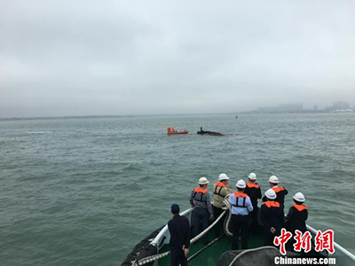 Два человека пропали без вести в результате столкновения судов у берегов Южного Китая